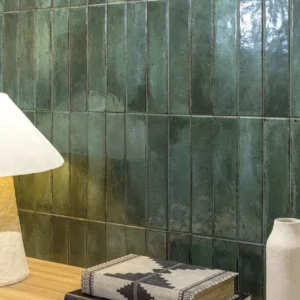 Raku-Green-Jade-6x27-6.webp RAKU – Faïence Effet Zellige – Aleluia